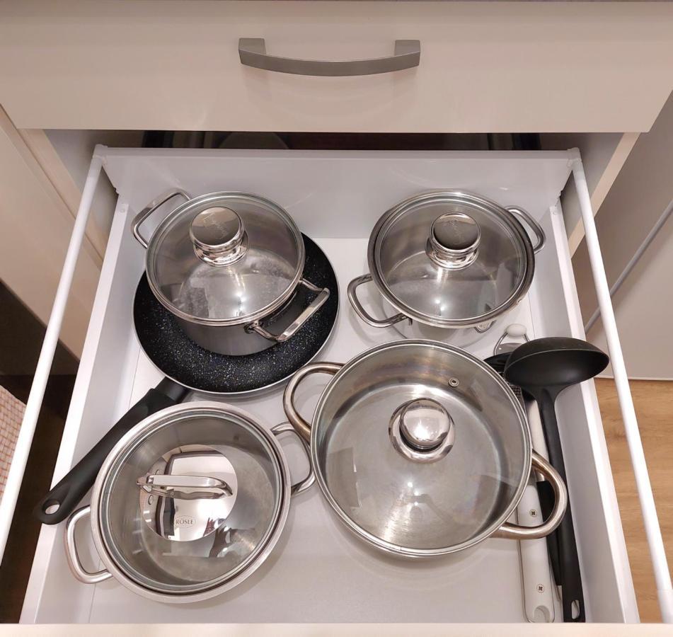 Moderne Wohnung Mit Vollausstattung In Ruhiger Lage, W-Lan Grossrohrsdorf 외부 사진