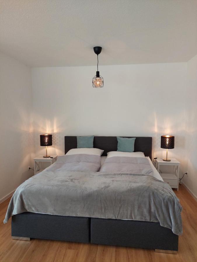 Moderne Wohnung Mit Vollausstattung In Ruhiger Lage, W-Lan Grossrohrsdorf 외부 사진